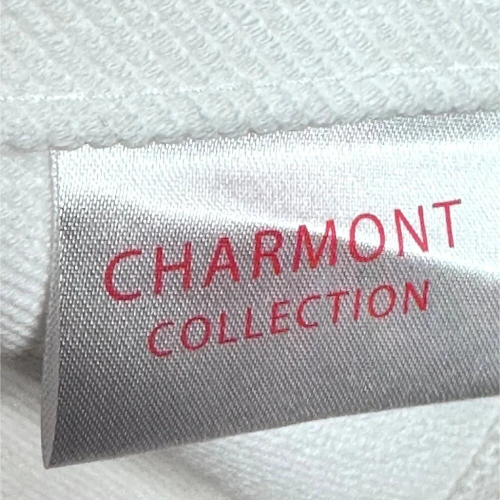 Two Charmont Collection Gnome Sweet Gnome Hand Towels White Red Designs Holiday